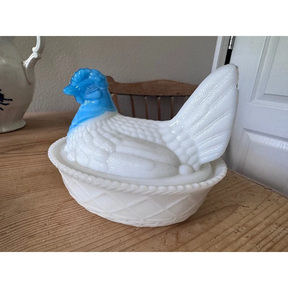 Westmoreland vintage milk